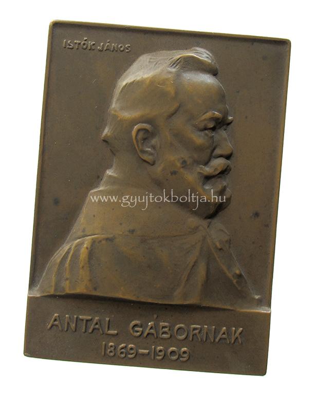 Ist�k J�nos: Antal G�bor 1909 - reform�tus p�sp�k, lelk�sz, tan�r